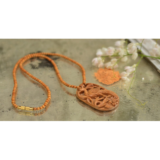 Kadam ♣ Wooden Neckpieces { r }